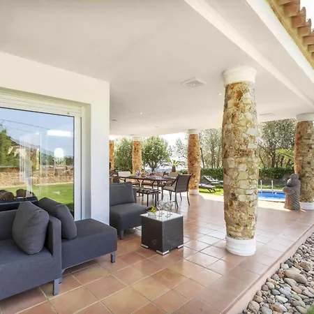 Guaita By Interhome Lloret de Mar