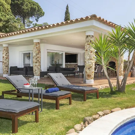 Guaita By Interhome Lloret de Mar